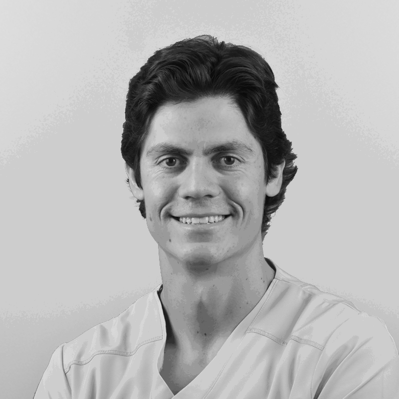 Angel Cañas odontólogo clínica dental en Fuenlabrada